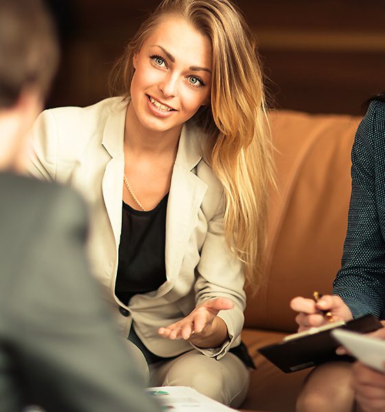 کلی کمپبل، گوگل بازاریابی را به عنوان مدیر استخدام می کند