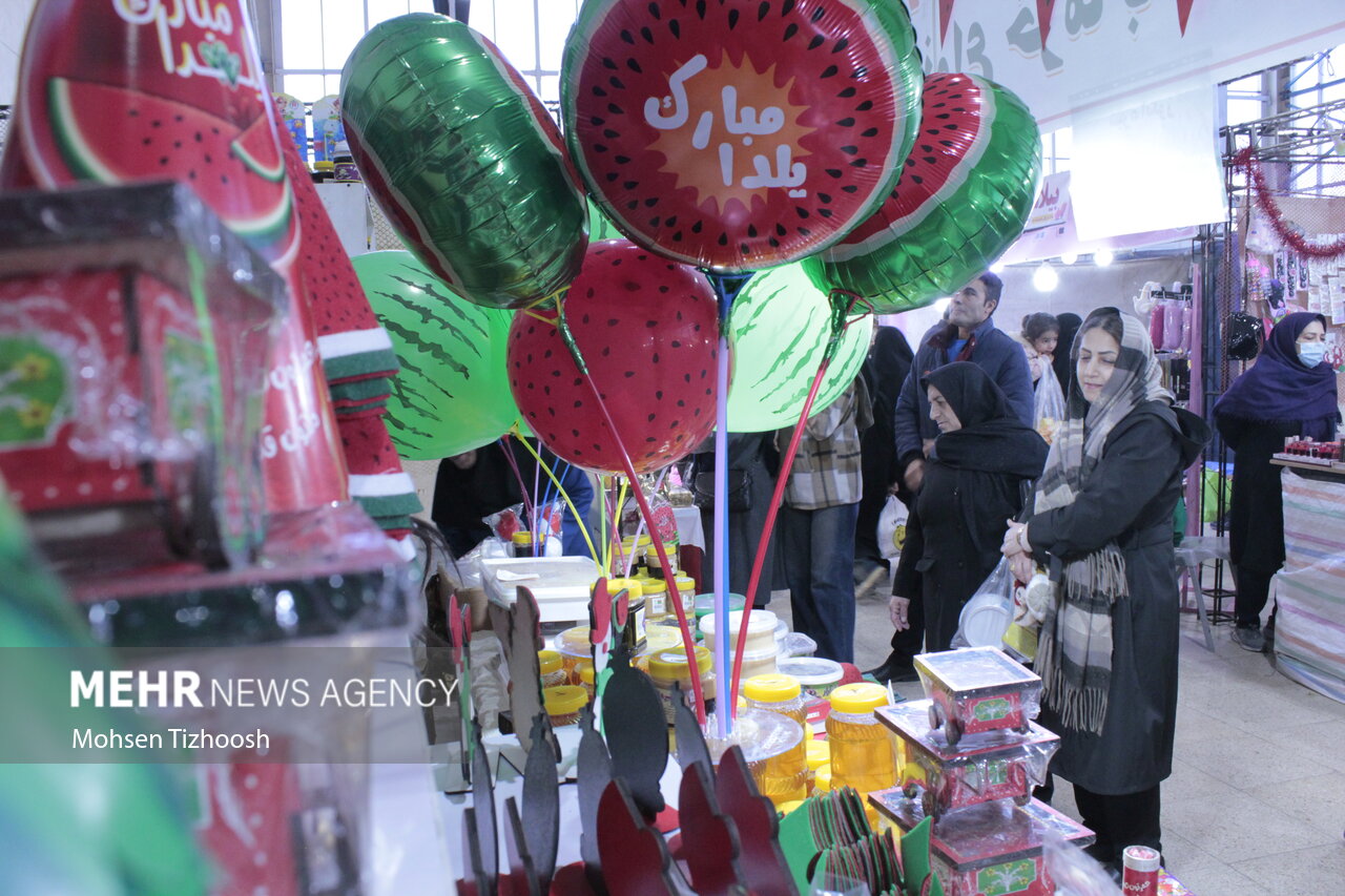 آئینهایی به وسعت باهم بودن؛ از فال «چل سرو» تا هدیه از پشتبام همسایه