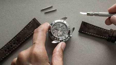 تعویض بند ساعت چرمی