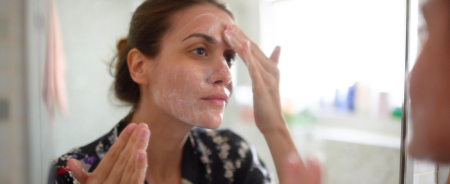 مرطوب‌کننده ضد آکنه