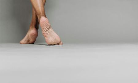 برای ترک پا چه کرمی خوبه برای ترک پا چه کرمی خوبه