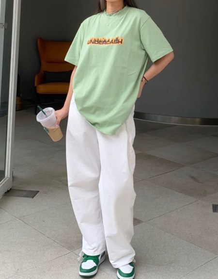 معرفی ترندهای اصلی تیپ اسپرت دخترانه برای مهمانی های تابستان