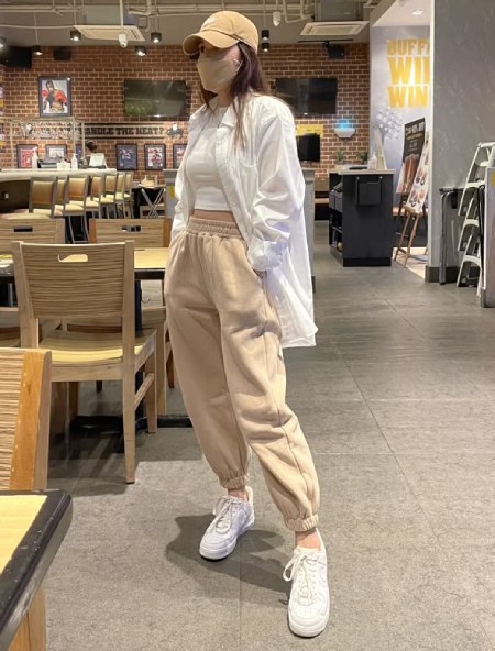 اکسسوری های ترند برای تیپ اسپرت تابستانی