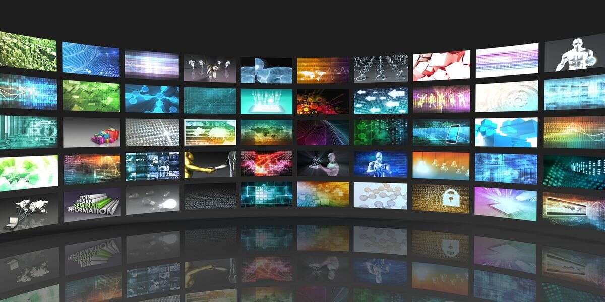 رسانه زیست، پوشش و تصمیم‌های نسل زد را غیرقانونی جلوه می‌دهد/ حذف چهره‌های محبوب نسل زد، مرجعیت رسانه را به یوتیوب و بلاگرها واگذار کرد