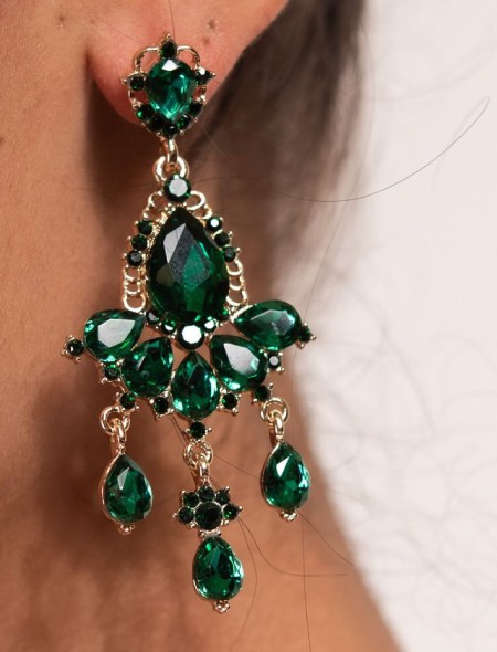 انواع گوشواره های شندلیر