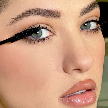 لوازم آرایش با تکنولوژی روز دنیا