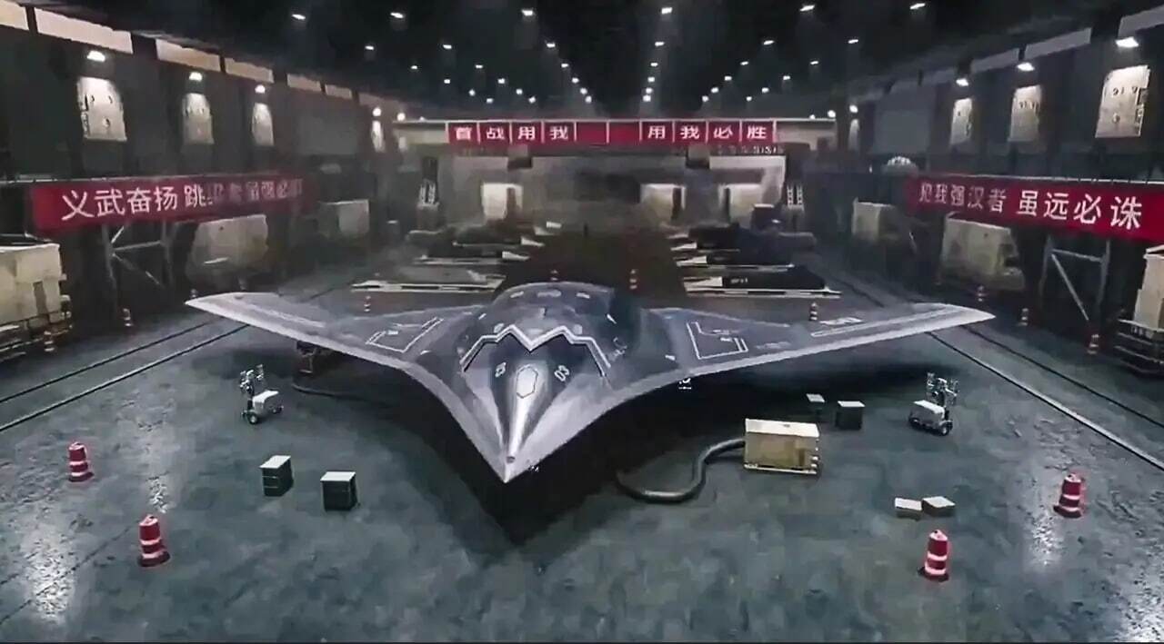 مقایسه جنگندههای H-۲۰ چین و B-۵۲ آمریکا / کدام بمبافکن قویتر است؟ مقایسه جنگندههای H-۲۰ چین و B-۵۲ آمریکا / کدام بمبافکن قویتر است؟