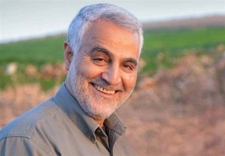 مکتب حاج قاسم؛ آیینهای از مردممداری و انقلابیگری ناب