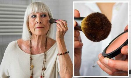 اشتباهات رایج در استفاده از رژگونه