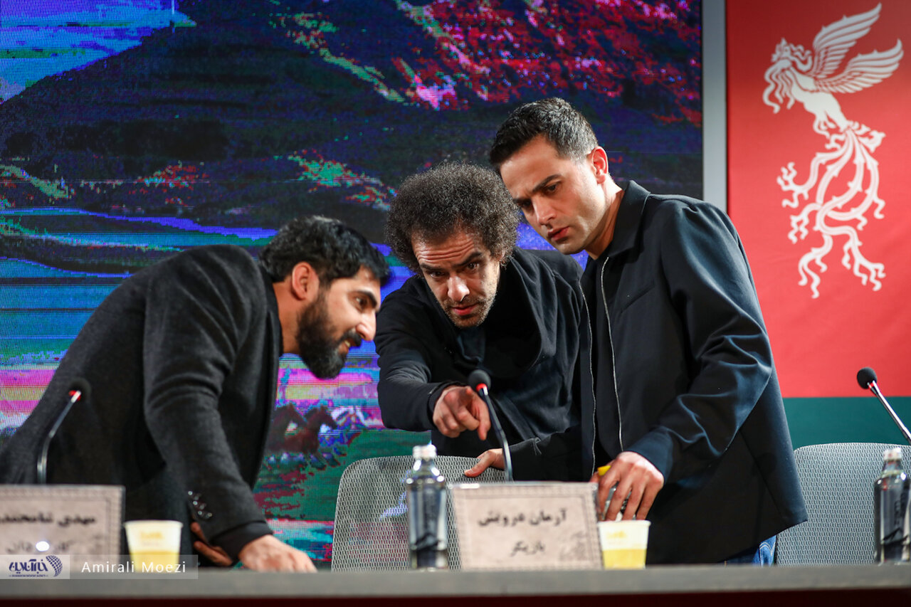 آرمان درویش: از گلشیفته فراهانی سپاسگزارم که هنوز هم غم وطن را می‌خورد