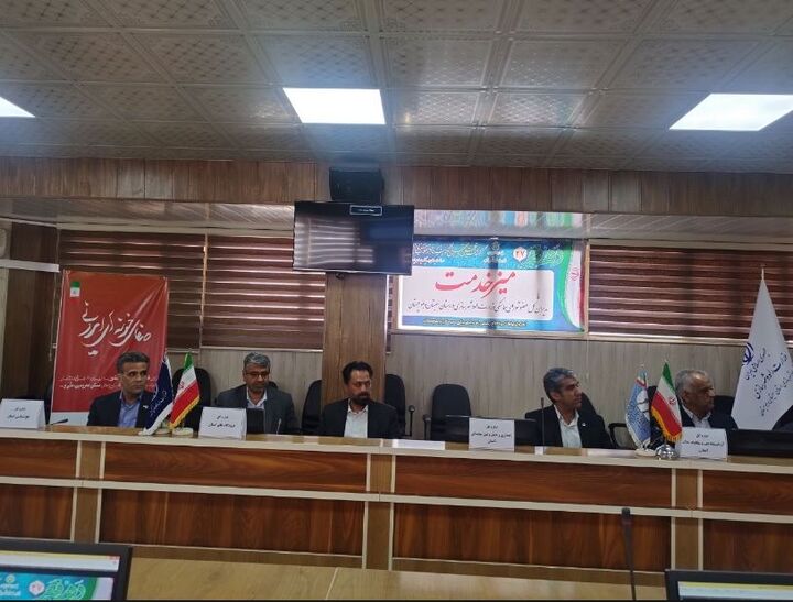 برپایی میز خدمت شورای هماهنگی امور راه و شهرسازی استان سیستان و بلوچستان به مناسبت دهه فجر