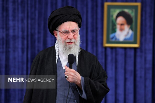 خیابان‌ها فردا می‌گویند، دشمن مأیوس باش!