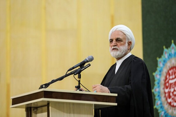 خیابان‌ها فردا می‌گویند، دشمن مأیوس باش!