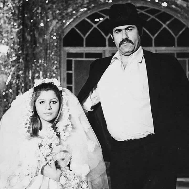 «سایه سرِ» نقش‌های منفی کارش را با بازی در نقش «سایه» شروع کرد/ نیم‌قرن روی پرده؛ از «آقای هالو» تا «شاه‌نقش» با چهره‌ای استخوانی و نگاه نافذ