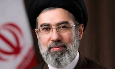 بیعت هنرمندان شبکه مستند سیما با حضرت آیت‌الله سید مجتبی خامنه‌ای