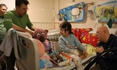 جناب خان به عیادت کودکان مجروح جنگ رفت