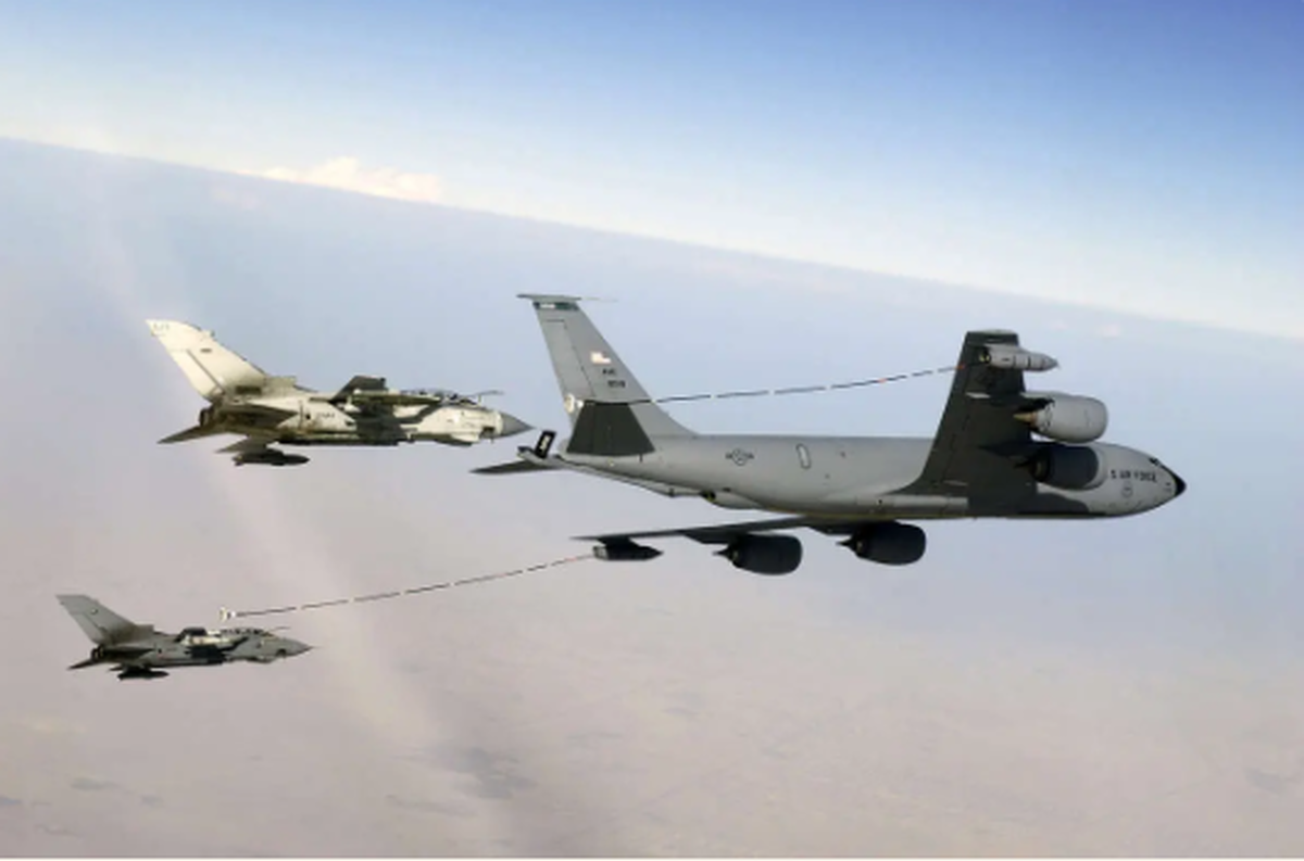 حمله به پایگاه آمریکا در عربستان/ ایران پنج سوخت‌رسان آمریکایی را زد