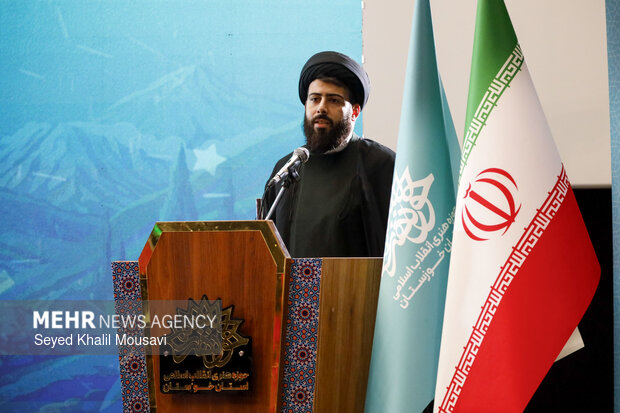 آیین پایانی هفته هنر انقلاب اسلامی خوزستان برگزار شد