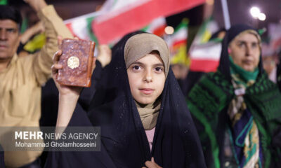 اجتماع باشکوه مردم ایلام در دفاع از کشور