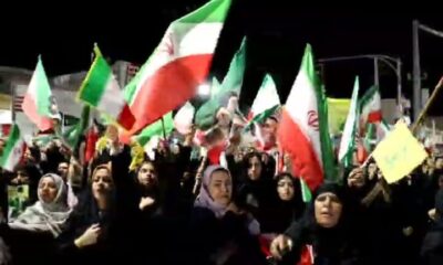 تجمع شبانه مردم در بندر دیر