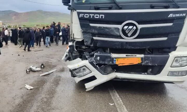 حادثه رانندگی در کمربندی خرم‌آباد یک فوتی و یک مجروح برجای گذاشت