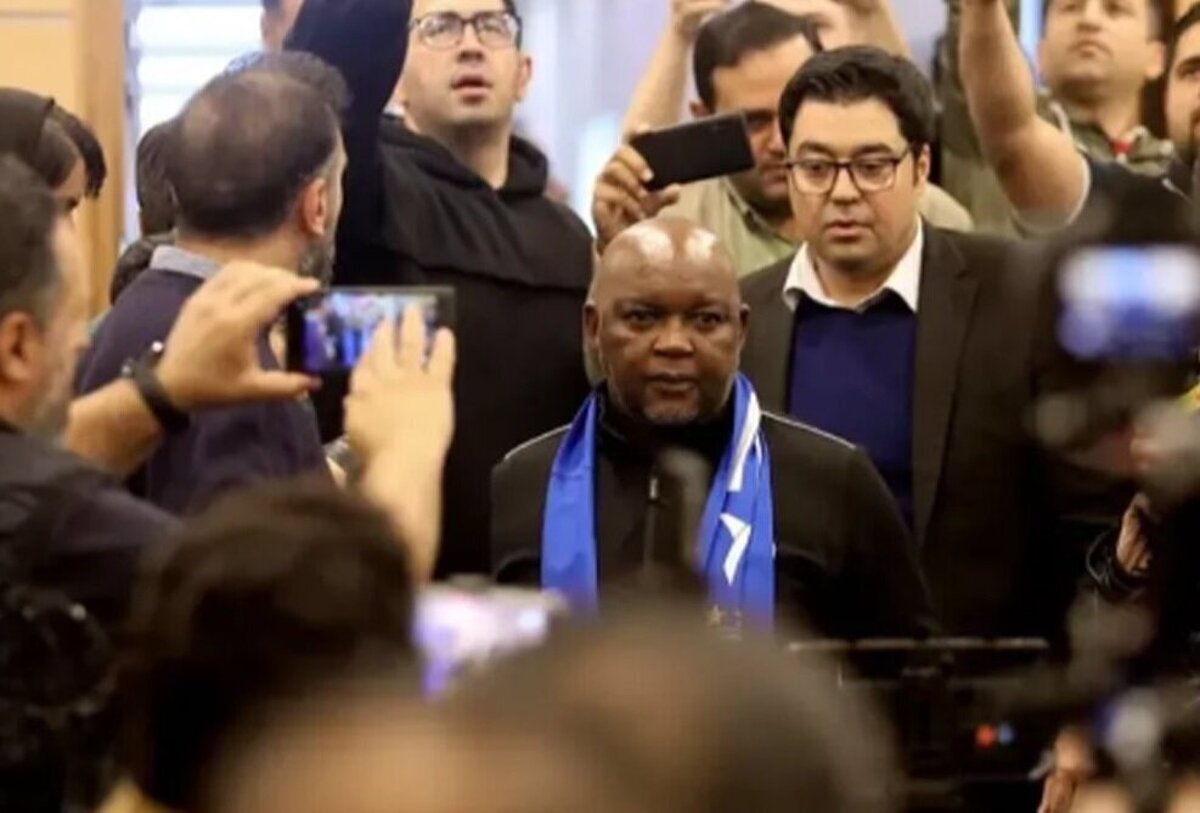 حقوق نجومی سرمربی سابق استقلال فاش شد