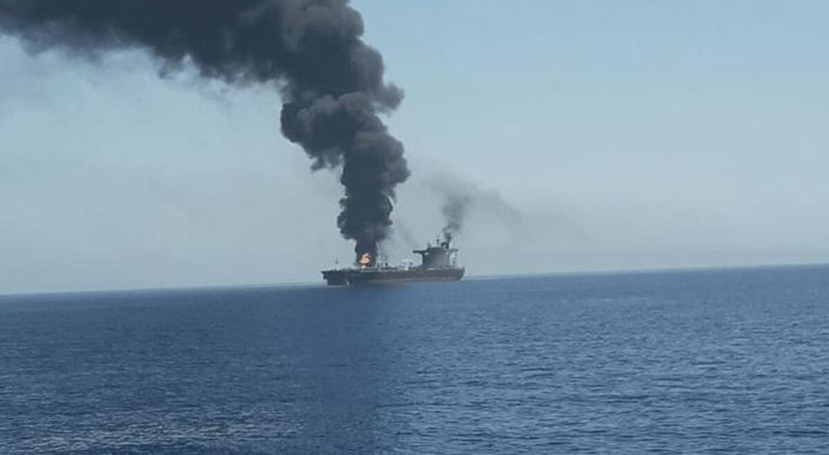 حمله موشکی به یک نفتکش متعلق به شرکت انرژی قطر در آبهای قطر