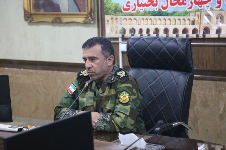 فرمانده ارشد نظامی آجا در منطقه اصفهان روز سپاه را تبریک گفت