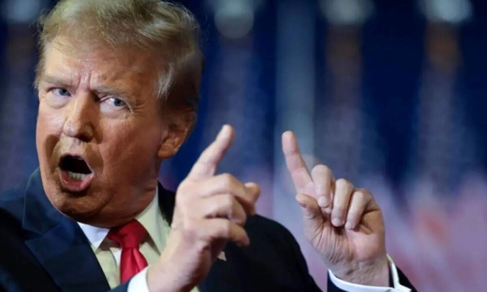 فوری / دستور ترامپ برای برکناری وزیر نیروی دریایی آمریکا