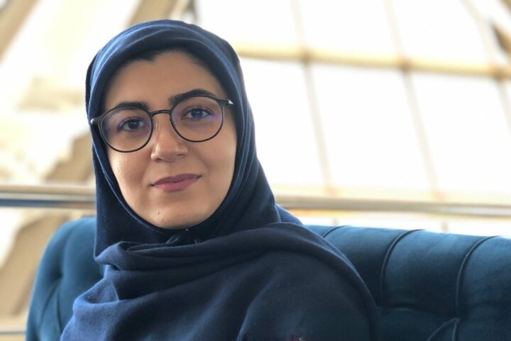 وطن ای زخمی هزاران سال، کاش دستی نوازشت می‌داد