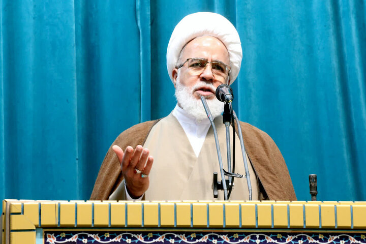 آیت الله غفوری: با اخلالگران اقتصادی برخورد شود