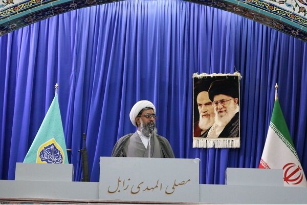 امام جمعه زابل: مصرف بی‌رویه، تهدیدی جدی برای منابع کشور است