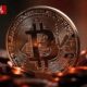 بیت‌کوین از جمع ۱۰ دارایی برتر کنار رفت / خریدار‌ها در تله سقوط