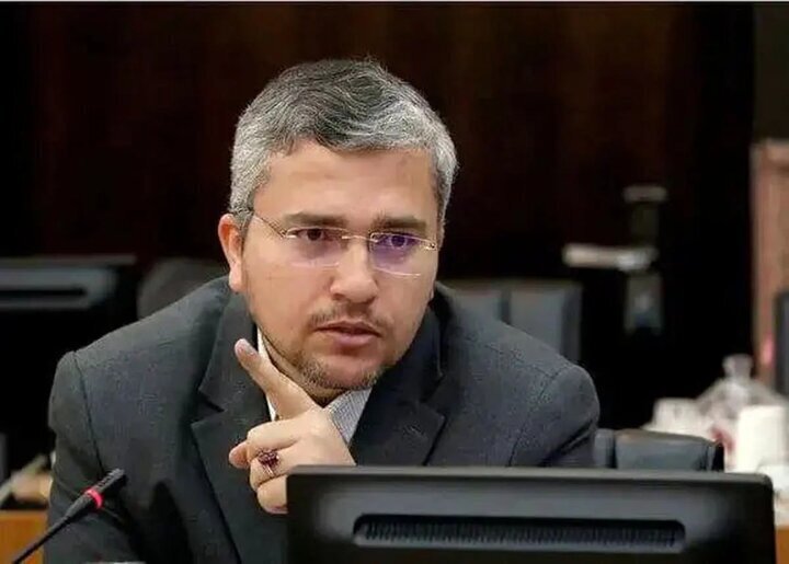 رضایی: دیپلمات‌ها نقطه ضعف دشمن را رها نکنند