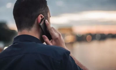 محققان مکالمات تلفنی را از طریق لرزش‌های نامحسوس گوشی شنود کردند