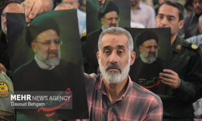مشهد در سوگ رئیس جمهور شهید