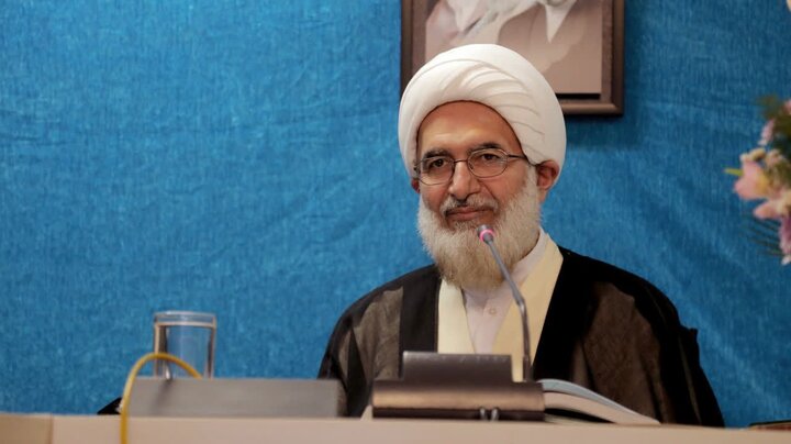 مصلی‌های نمازجمعه میزبان آموزش نظامی و امدادی داوطلبان جانفدا می‌شود