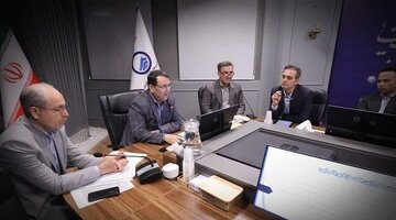 میکائل شهرستانی به سالن انتظامی می‌رود