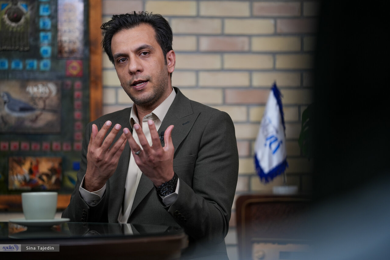 نتیجه کار این انیمیشن‌سازان تفاوتی با نقطه‌زنی نیروهای نظامی نداشت/ مثل جنگ نامتقارن که شیوه خاص‌ نظامی‌مان است، در فرهنگ هم شیوه خاص‌مان را پیدا کنیم