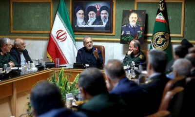 پزشکیان: اقتدار دفاعی کشور مرهون مجاهدت و آمادگی نیروهای مسلح است