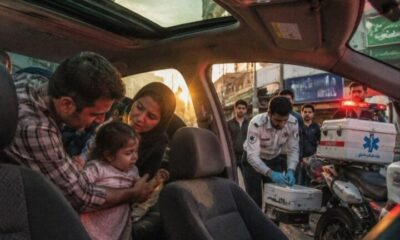 کودک ۳ ساله اصفهانی در سانروف خودرو گرفتار شد