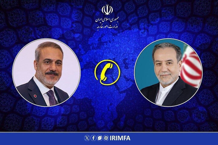 گفتگوی تلفنی عراقچی و فیدان وزرای امور خارجه ایران و ترکیه