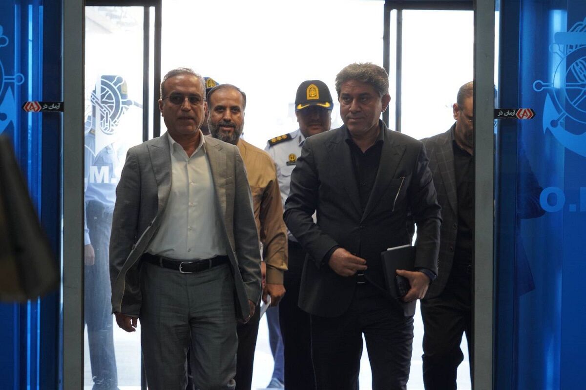 بازدید مدیرعامل سازمان بنادر و دریانوردی از بندر بوشهر/ تأکید بر تسریع در اجرای پروژه‌های اولویت‌دار و رفع موانع توسعه‌ای