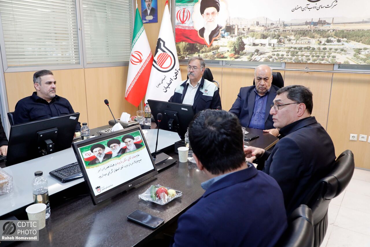 ببینید | بازدید مدیرعامل شرکت ساخت و توسعه از کارخانه ذوب‌آهن اصفهان و دیدار با مدیرعامل این مجموعه