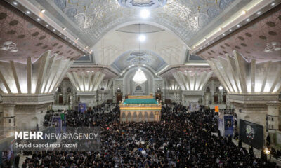 حرم امام، جلوه‌گاه وحدت/ حضور گسترده ملت در سالگرد ارتحال خمینی کبیر