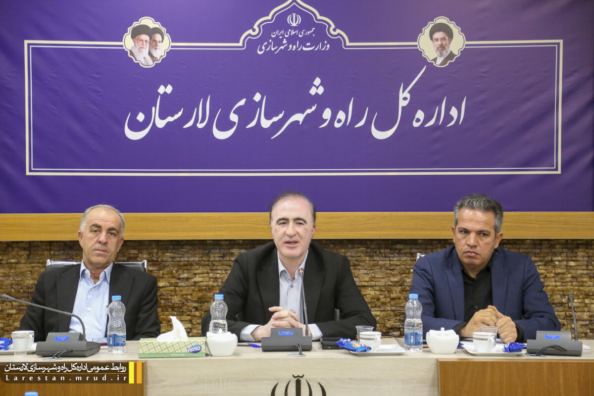 راهداری لارستان با رویکردی تحول ‌گرا مسیر توسعه را ادامه می‌ دهد
