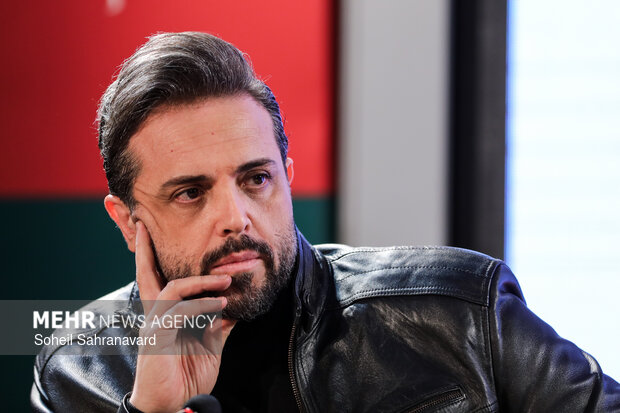 شوخی با رئیسجمهور در «صفا با خانواده» شوخی با رئیس جمهور خط قرمز نیست/ تلاش کردیم داغ جنگ برای مخاطب کم شود