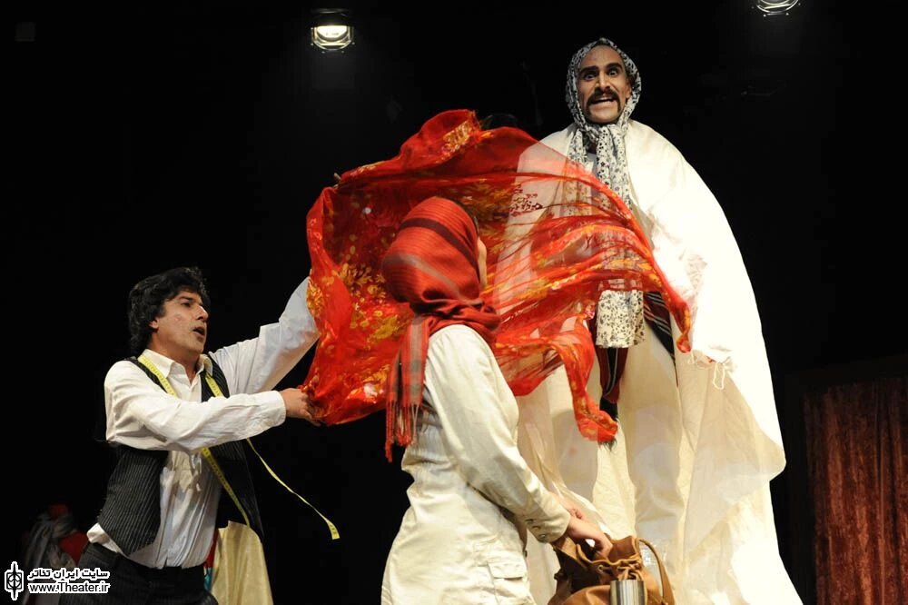 ظاهر عجیب هوتن شکیبا وقتی پدر جنها شد و بهرام افشاری جنبچه / عکس ظاهر عجیب هوتن شکیبا وقتی پدر جنها شد و بهرام افشاری جنبچه / عکس