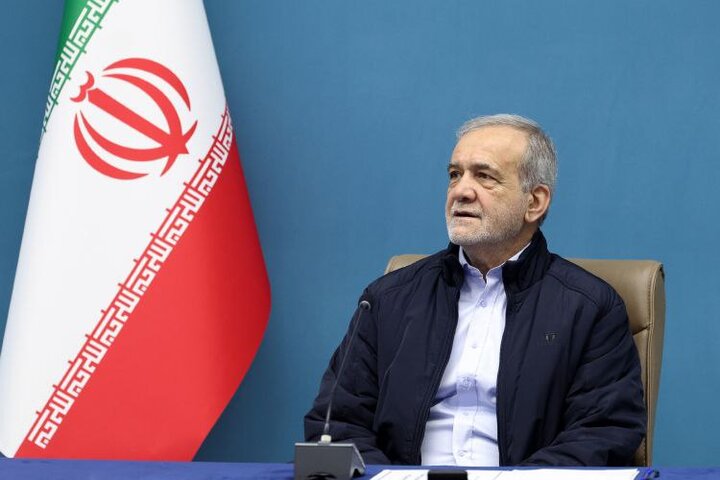 پزشکیان: حفظ وحدت و انسجام ملی مهم‌ترین اولویت امروز کشور است