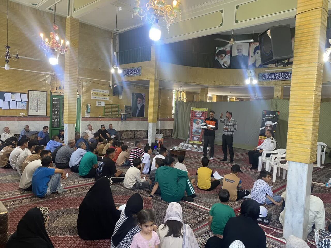 کاهش خطرات تردد موتورسیکلت‌ها با اجرای طرح آموزشی در روستای باورس قزوین